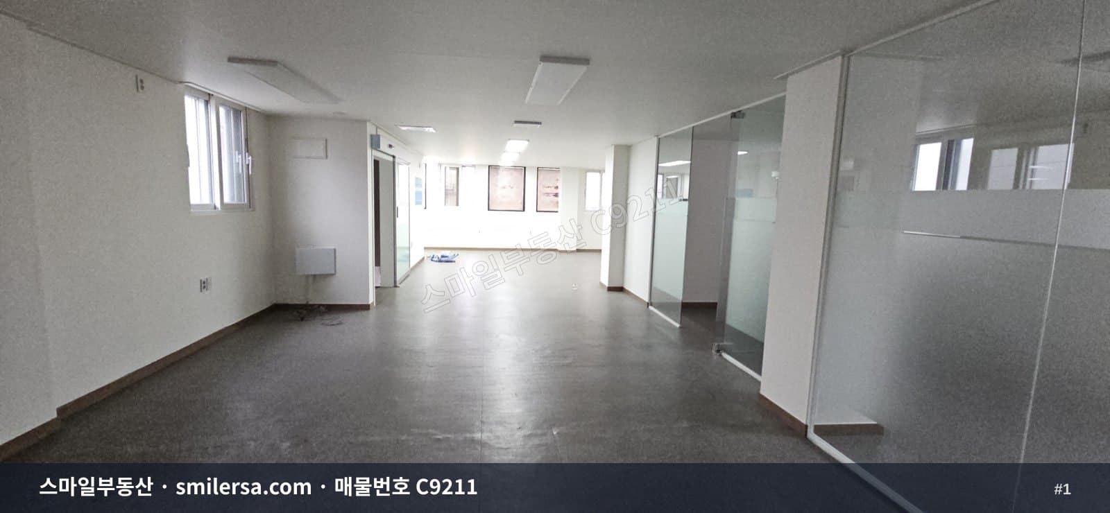부산광역시 연제구 거제동 사무실 내부 사진 C9211
