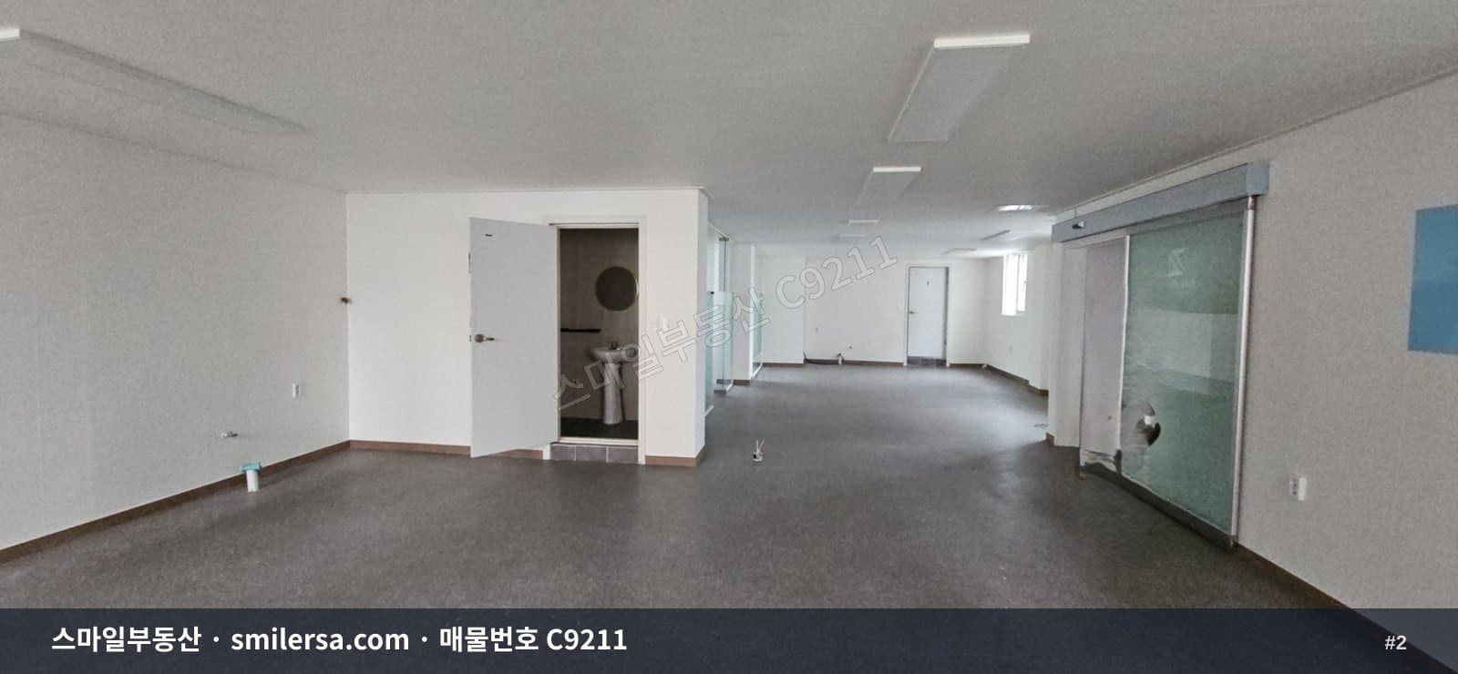 거제역 인근 깔끔한 상가·사무실, 39평 2층 월세 썸네일 2