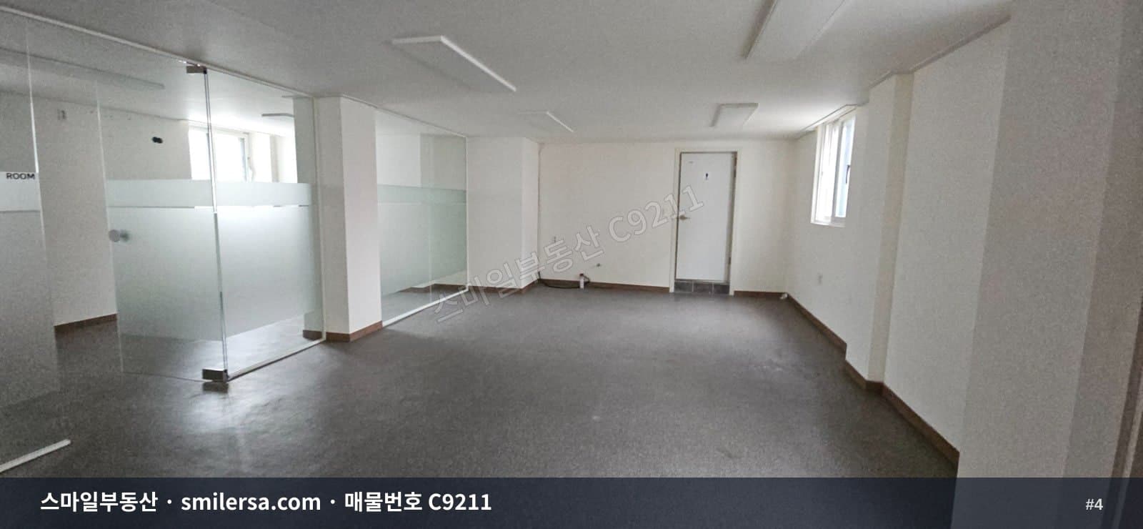 거제역 인근 깔끔한 상가·사무실, 39평 2층 월세 썸네일 4
