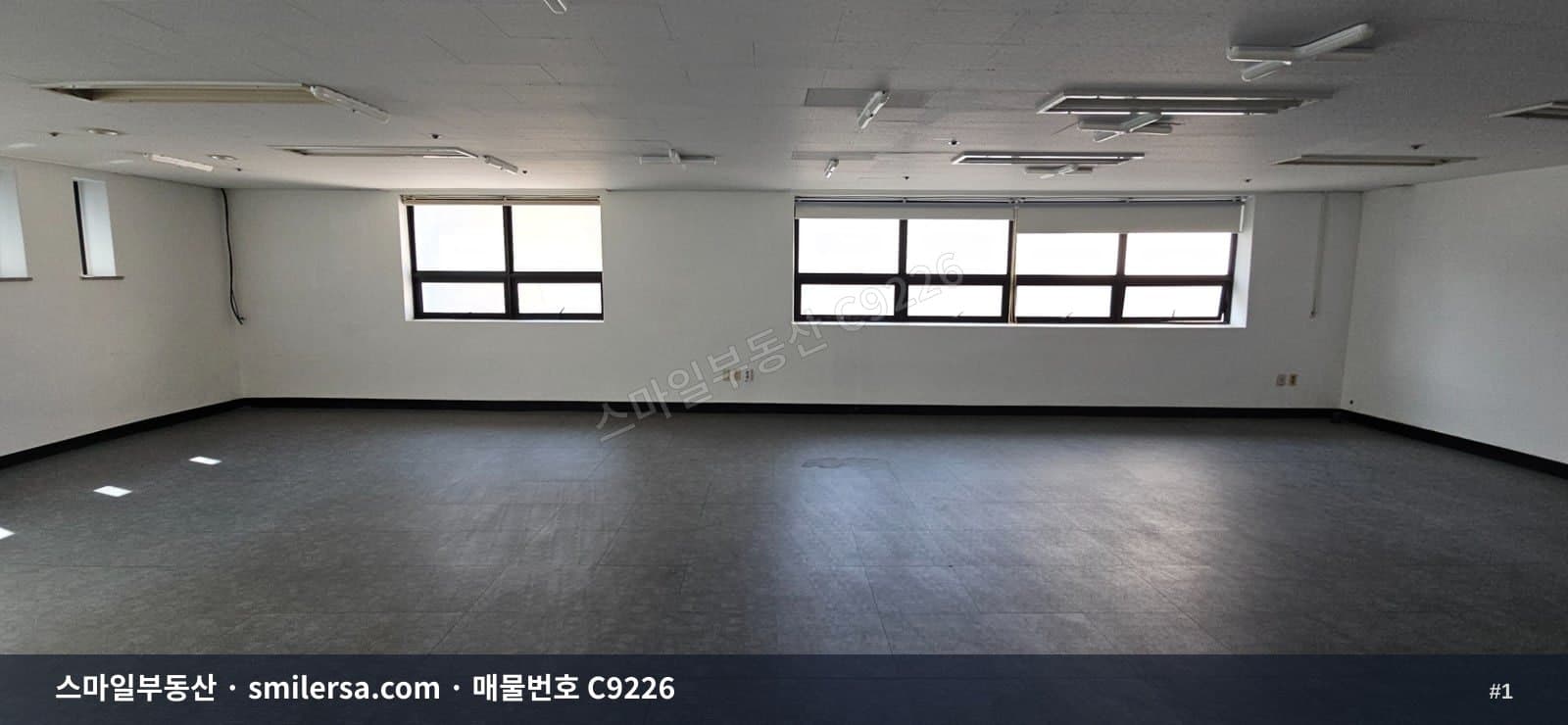 부산광역시 동래구 온천동 사무실 내부 사진 C9226