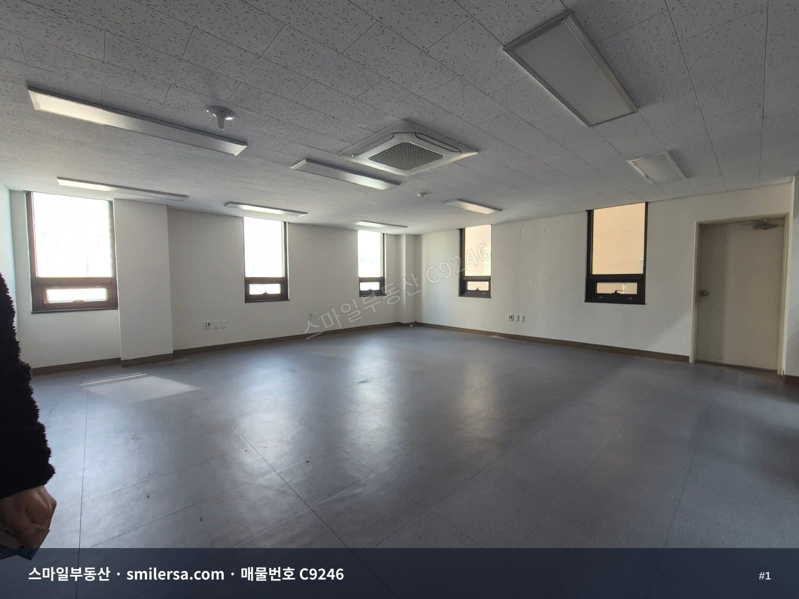 부산광역시 중구 중앙동4가 상가 내부 사진 C9246