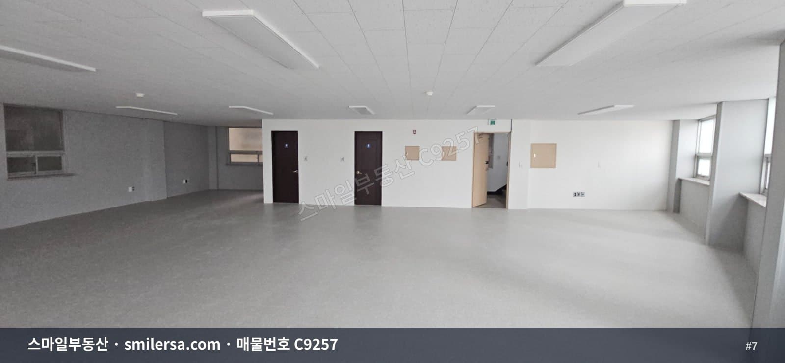 명륜역 인근 깔끔한 중형사무실, 온천동 46평 리모델링 매물 썸네일 7