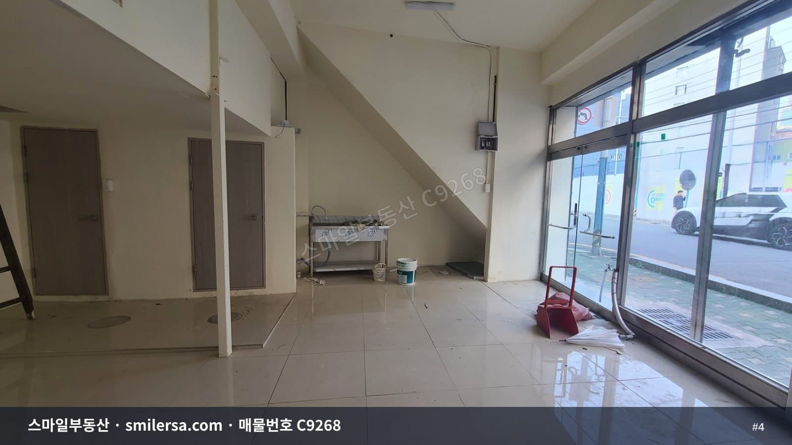 서면 부전동 무권리 1층 상가, 롯데백화점 인근 10평 월세 썸네일 4