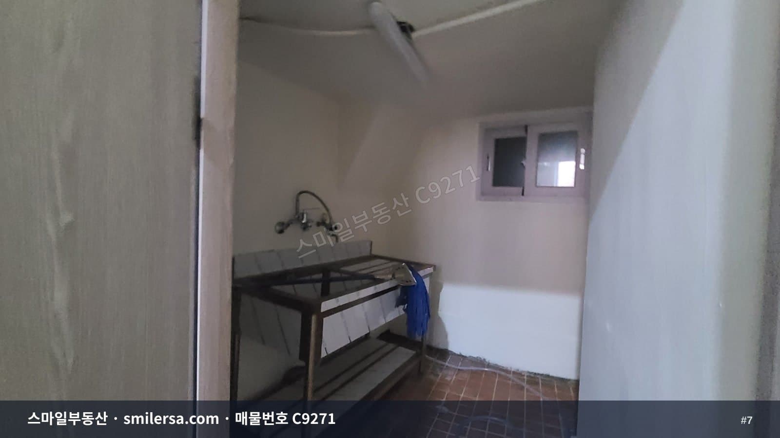 서면 롯백인근 1인 사무실 추천, 깔끔한 3층 상가 월세 썸네일 7