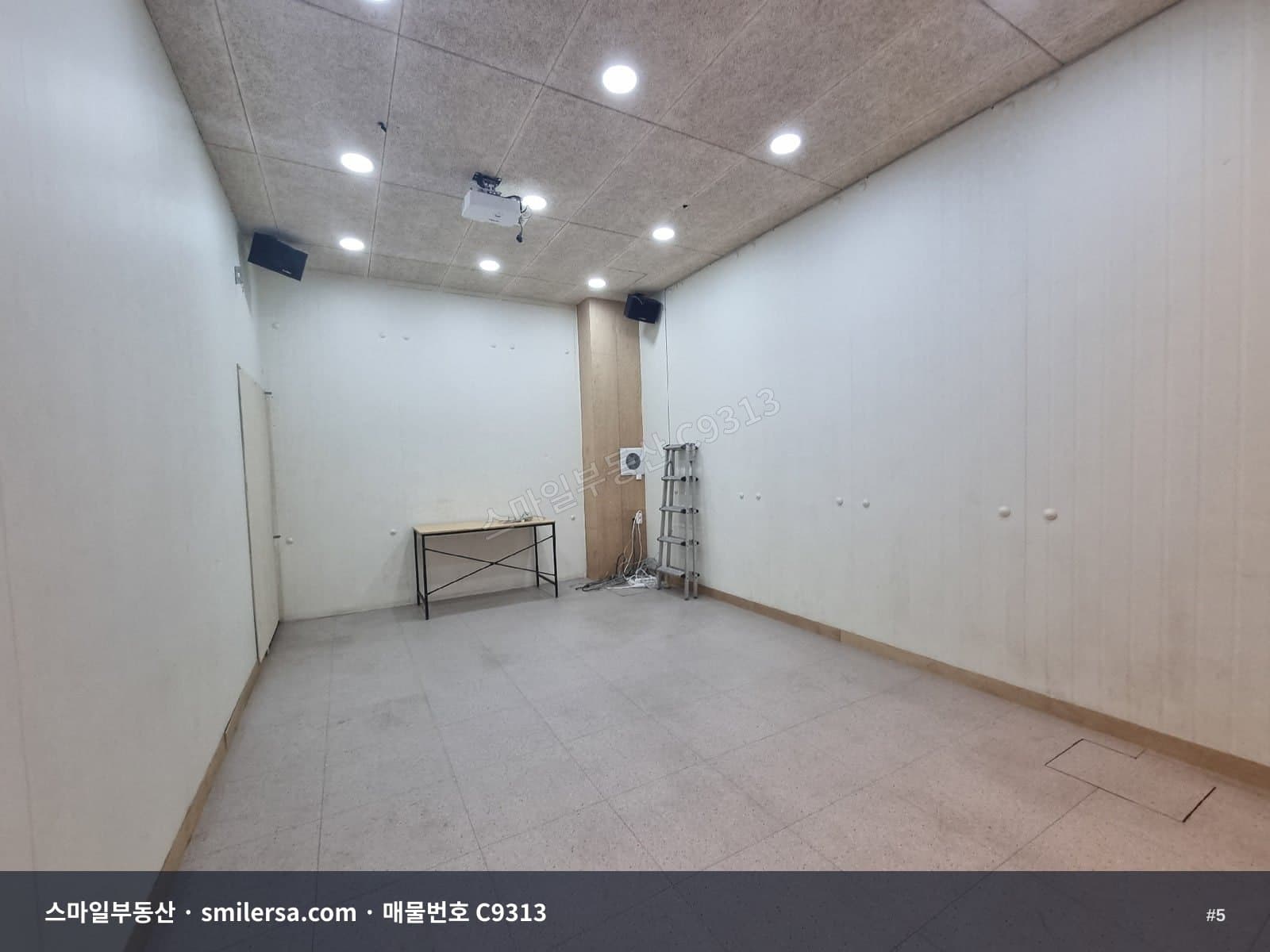 전포동 무권리 지하 사무실, 공간분리 15평 월세 썸네일 5