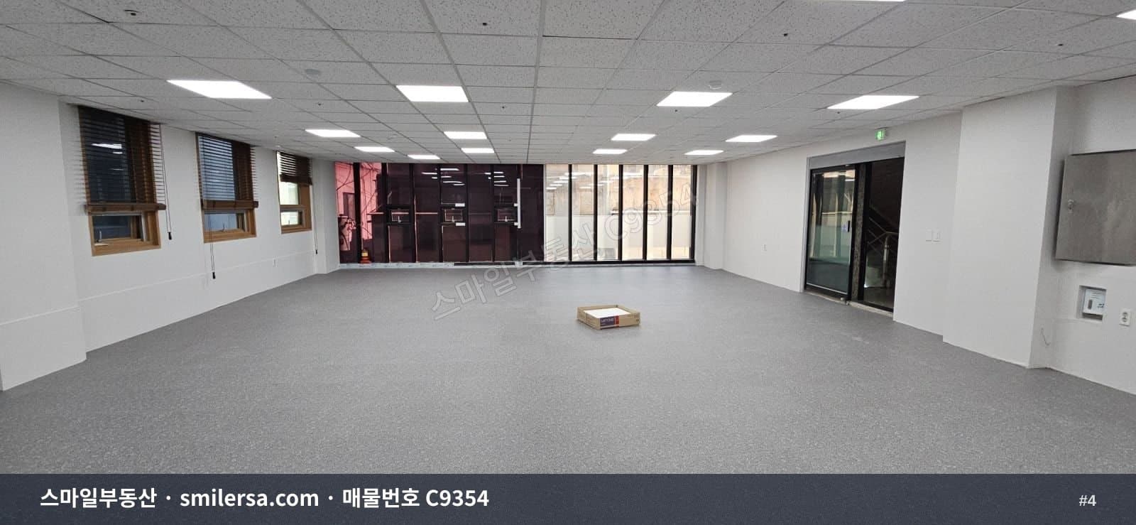 연산역 4번출구 바로 앞, 깔끔한 중형 사무실 나왔습니다 썸네일 4