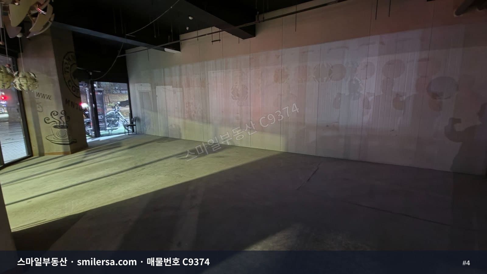 전포동 전면 넓은 1층 무권리 상가, 광고 효과 좋은 자리 썸네일 4