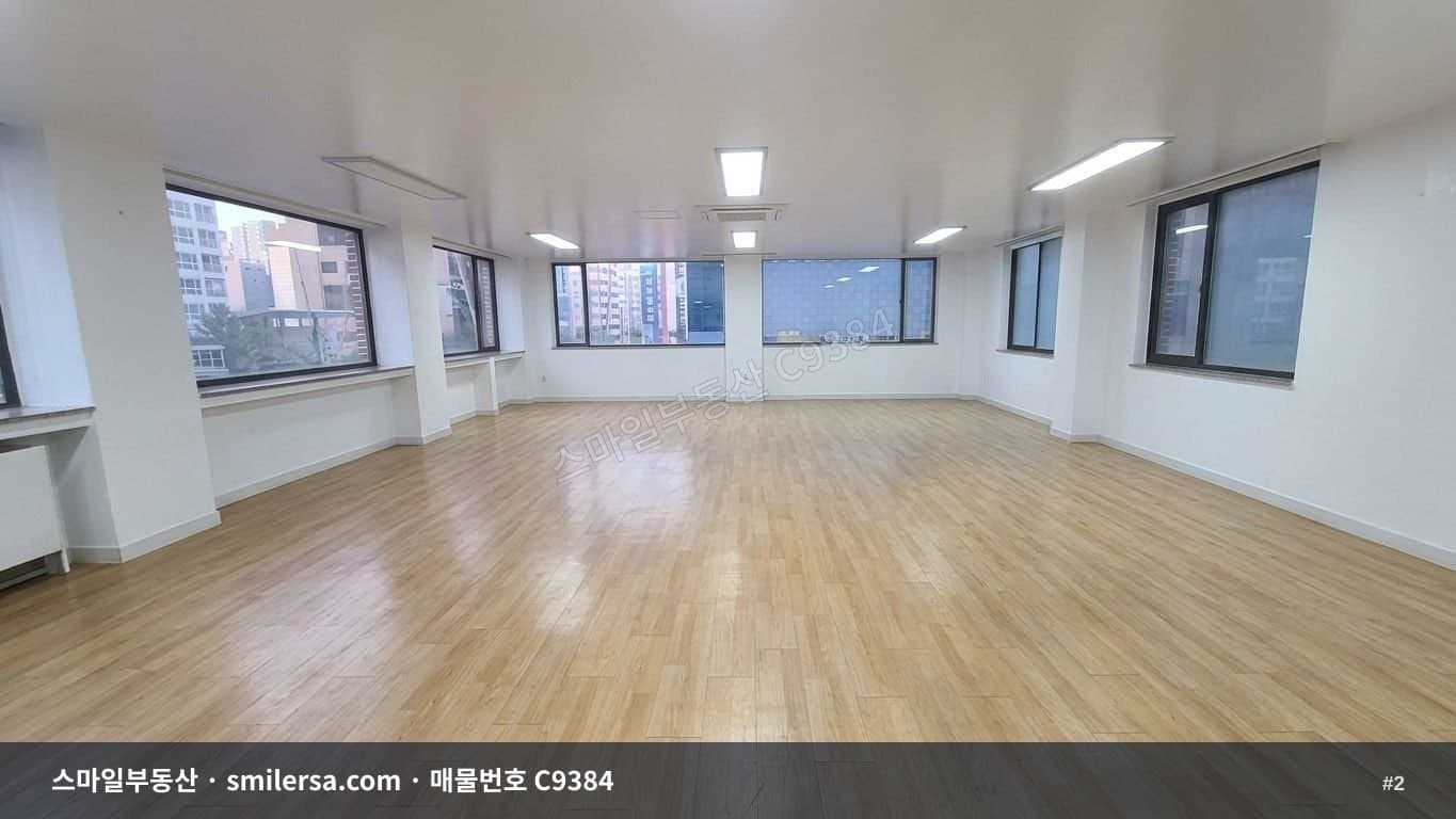 양정역 인근 대로변 깔끔한 사무실 33평 썸네일 2