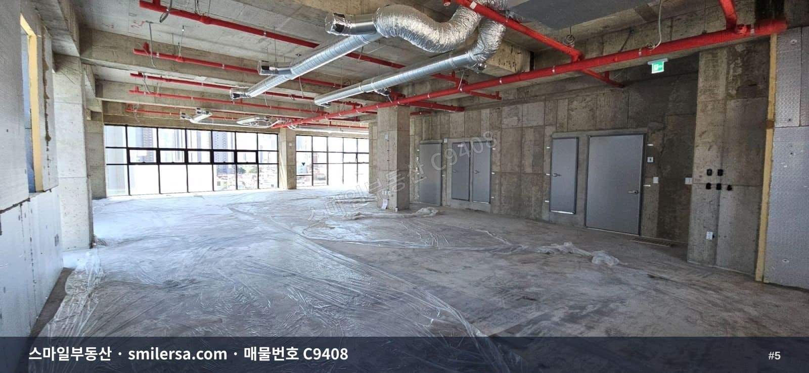 부산대 인근 신축 건물 7층, 병의원·사무실 운영 가능한 65평 공간 썸네일 5