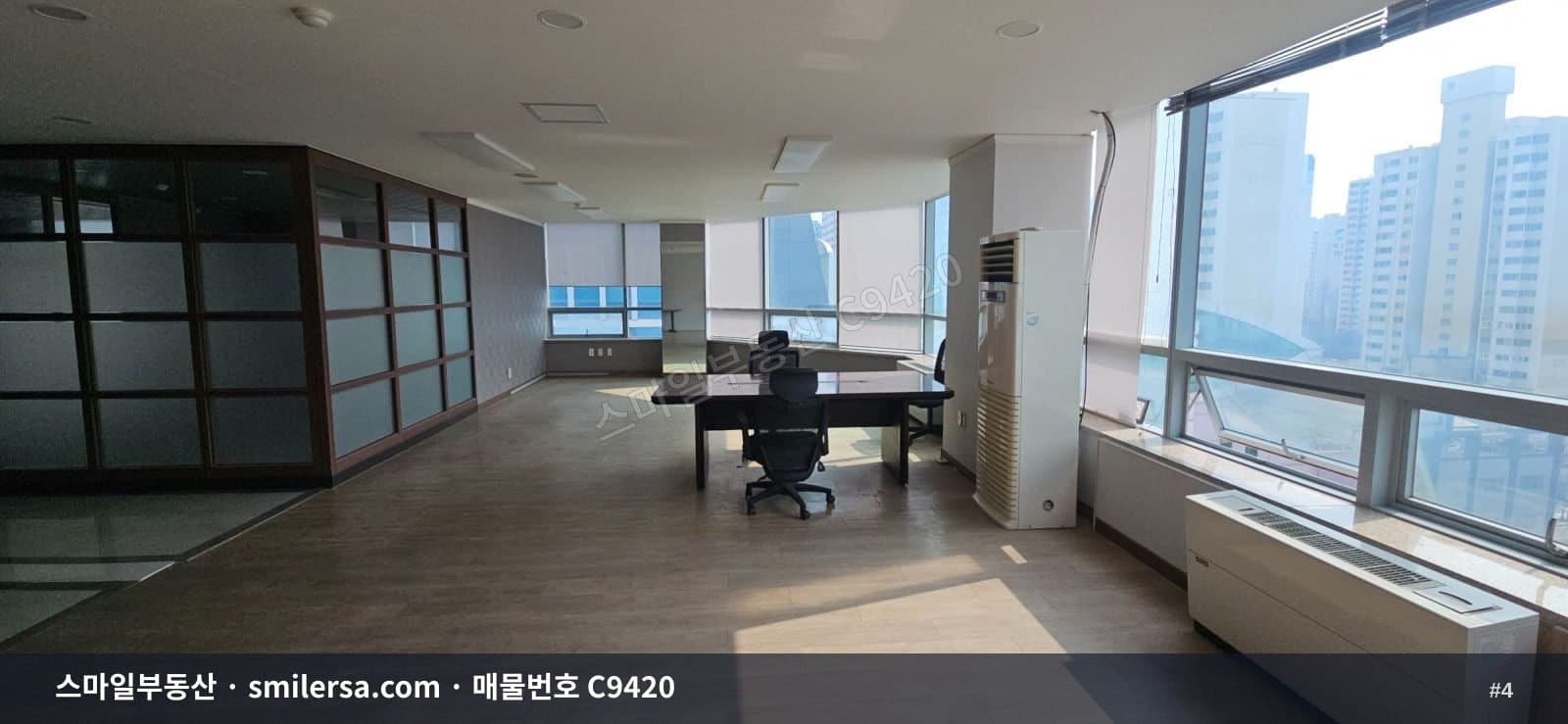 장산역 인근 좌동 룸 구분된 중형 사무실, 최상층 전망과 독립공간 썸네일 4