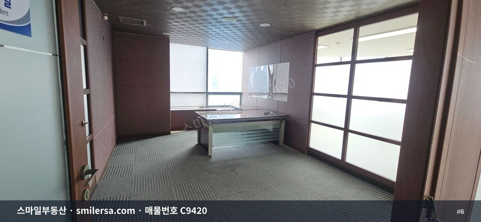장산역 인근 좌동 룸 구분된 중형 사무실, 최상층 전망과 독립공간 썸네일 6