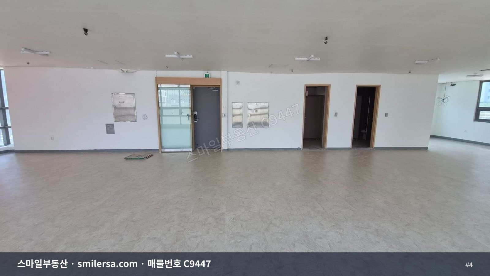 수영역 인근 대로변 광고효과 좋은 깔끔한 사무실 썸네일 4