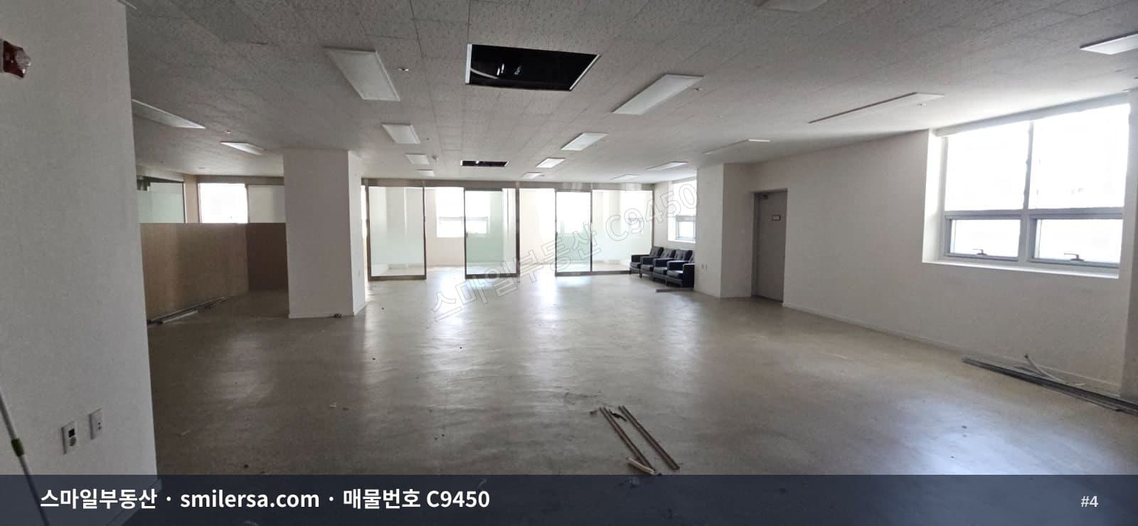 동래역 초역세권 대형 사무실, 의원 개원도 가능한 101평 공간 썸네일 4