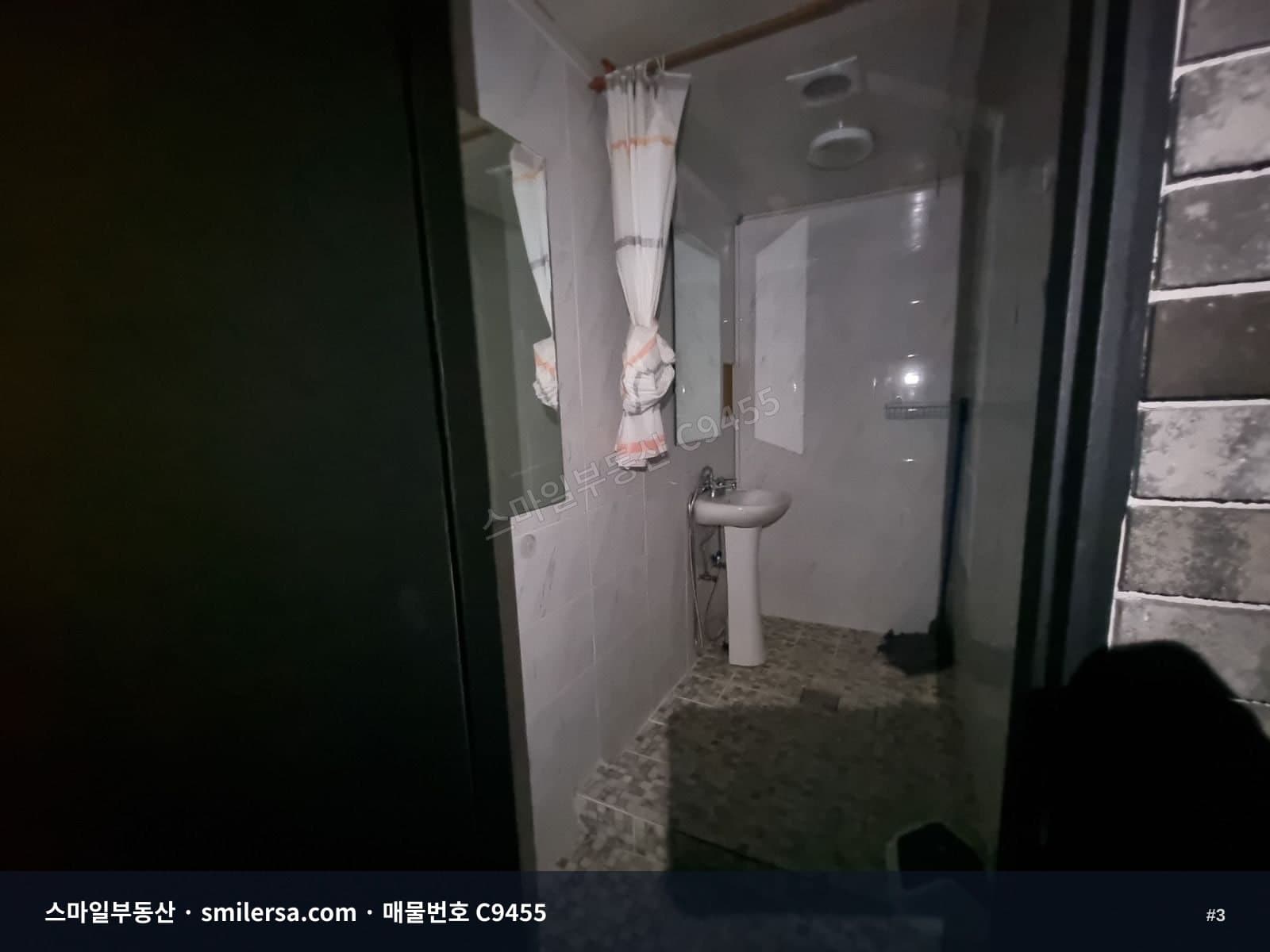 서면 시장 메인라인 3층 51평 무권리 상가 썸네일 3