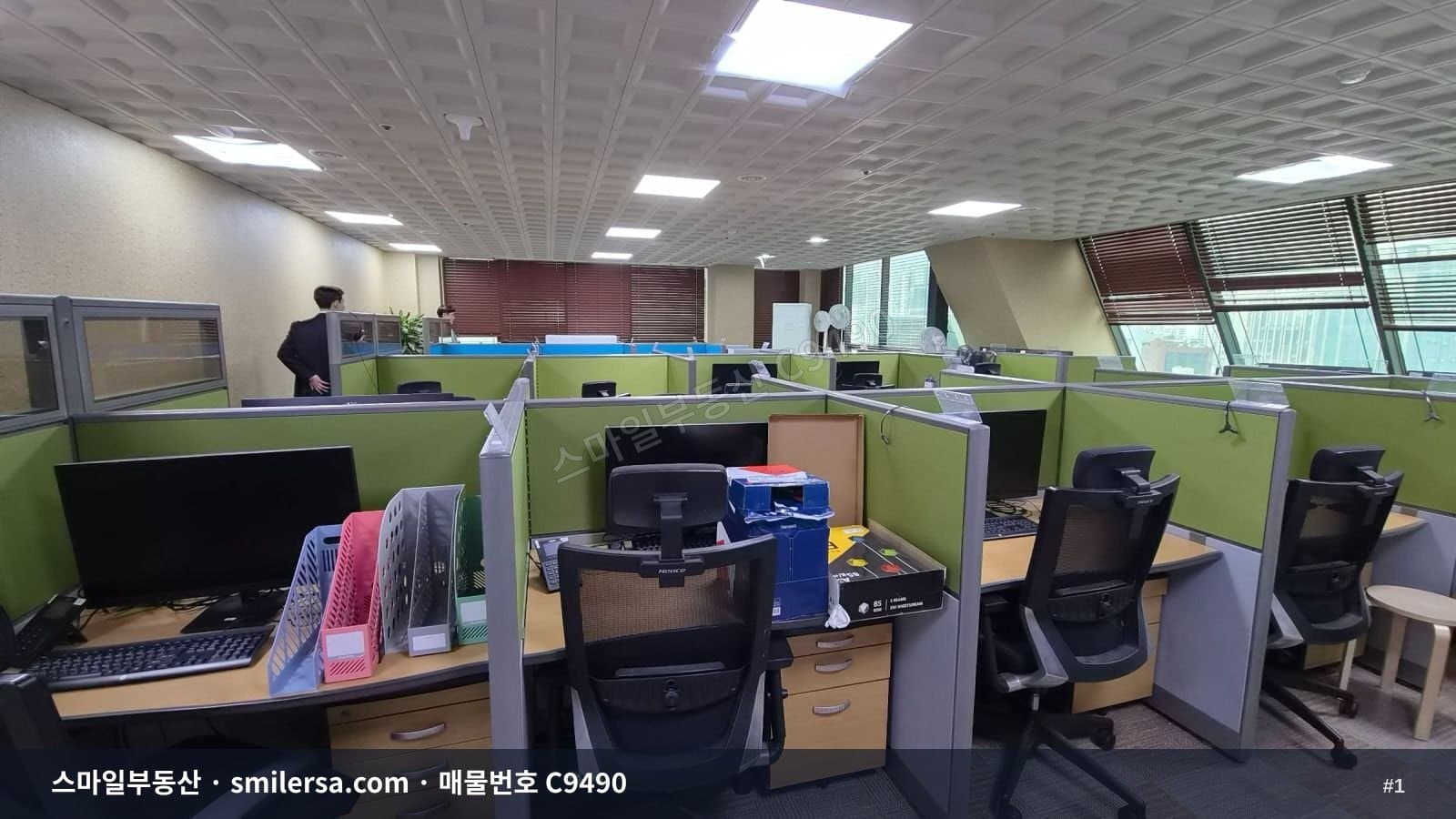 부산광역시 동구 범일동 사무실 내부 사진 C9490