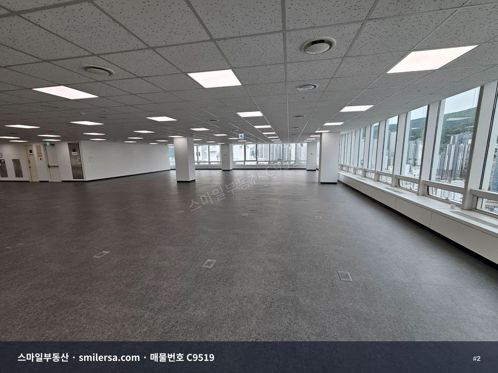 연산동 시청역 인근 대형 사무실, 계약 541평 규모 오피스 전문 빌딩 썸네일 2