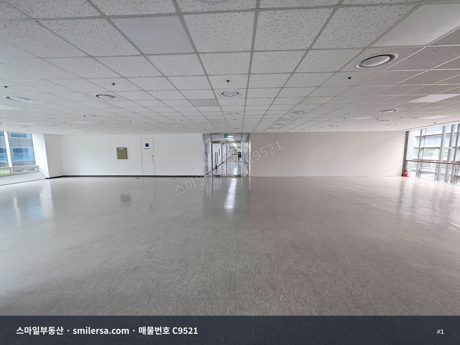 부산광역시 연제구 연산동 사무실 내부 사진 C9521