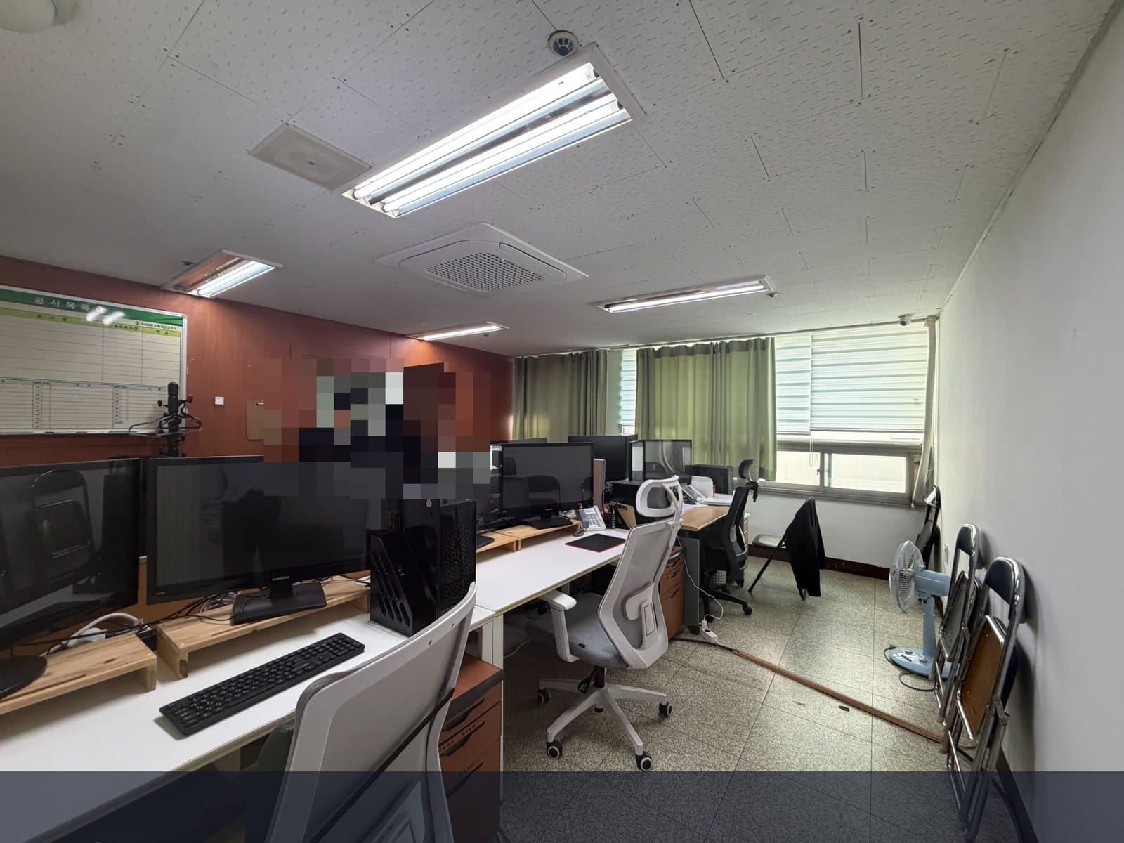 전포대로변 깔끔한 사무실 임대 C9532 썸네일 2