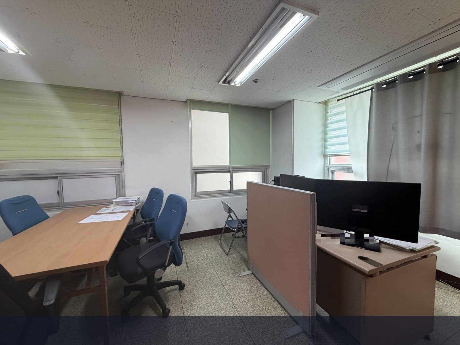 전포대로변 깔끔한 사무실 임대 C9532 썸네일 3