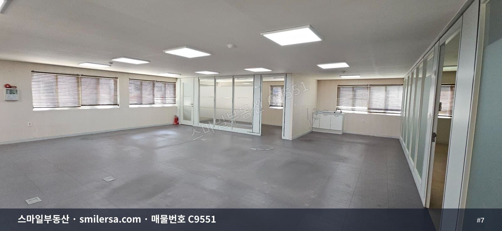 광안역 인근 1·2층 전체 155평, 공장·창고·체육시설 등 다목적 활용 가능 썸네일 7