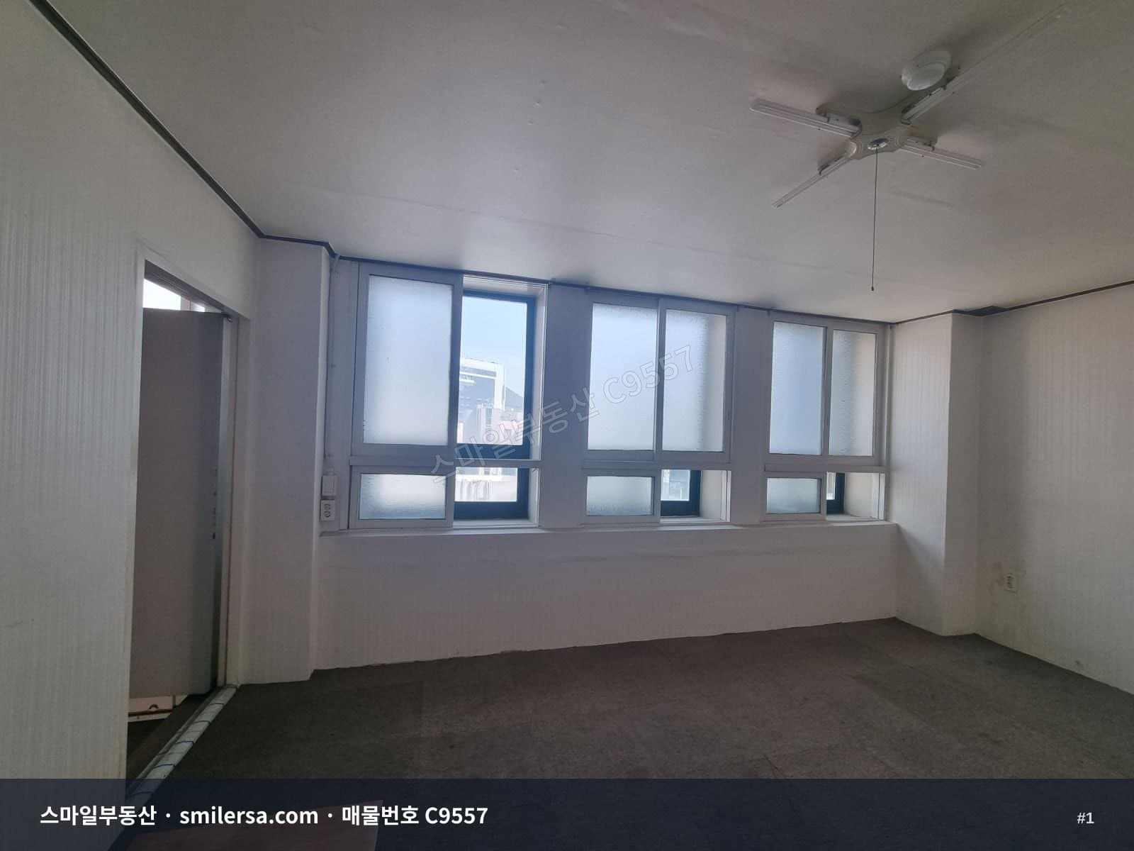 부산광역시 부산진구 부전동 사무실 내부 사진 C9557
