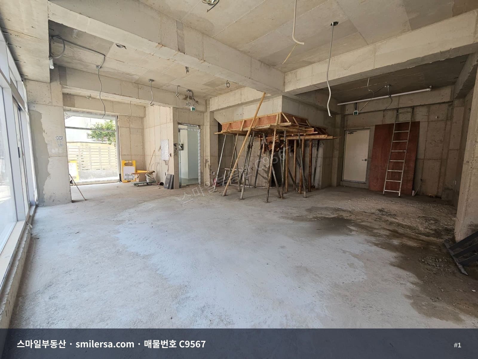 부산광역시 수영구 광안동 상가 내부 사진 C9567