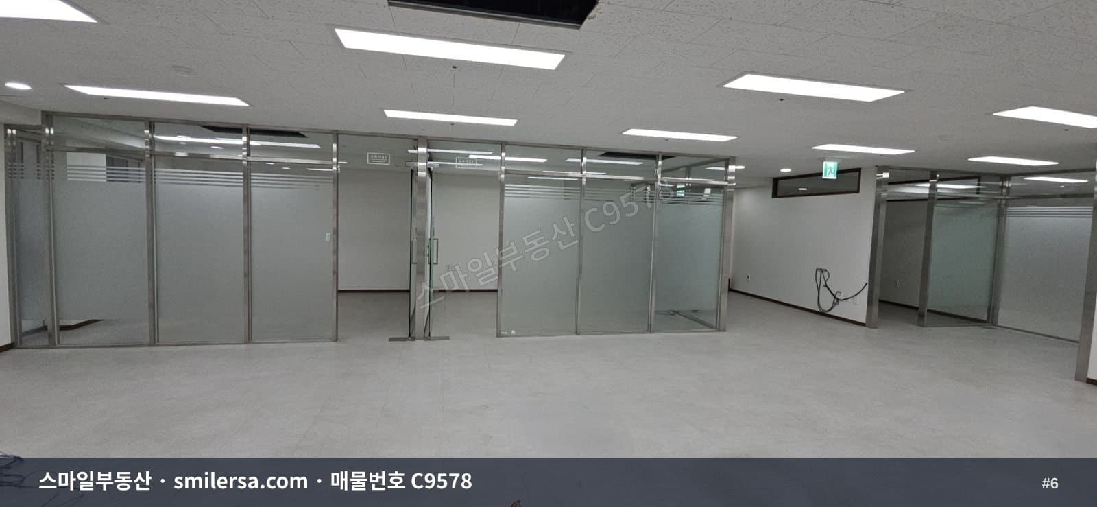 부전역 인근 대형 사무실, 전용 60평 규모 썸네일 6