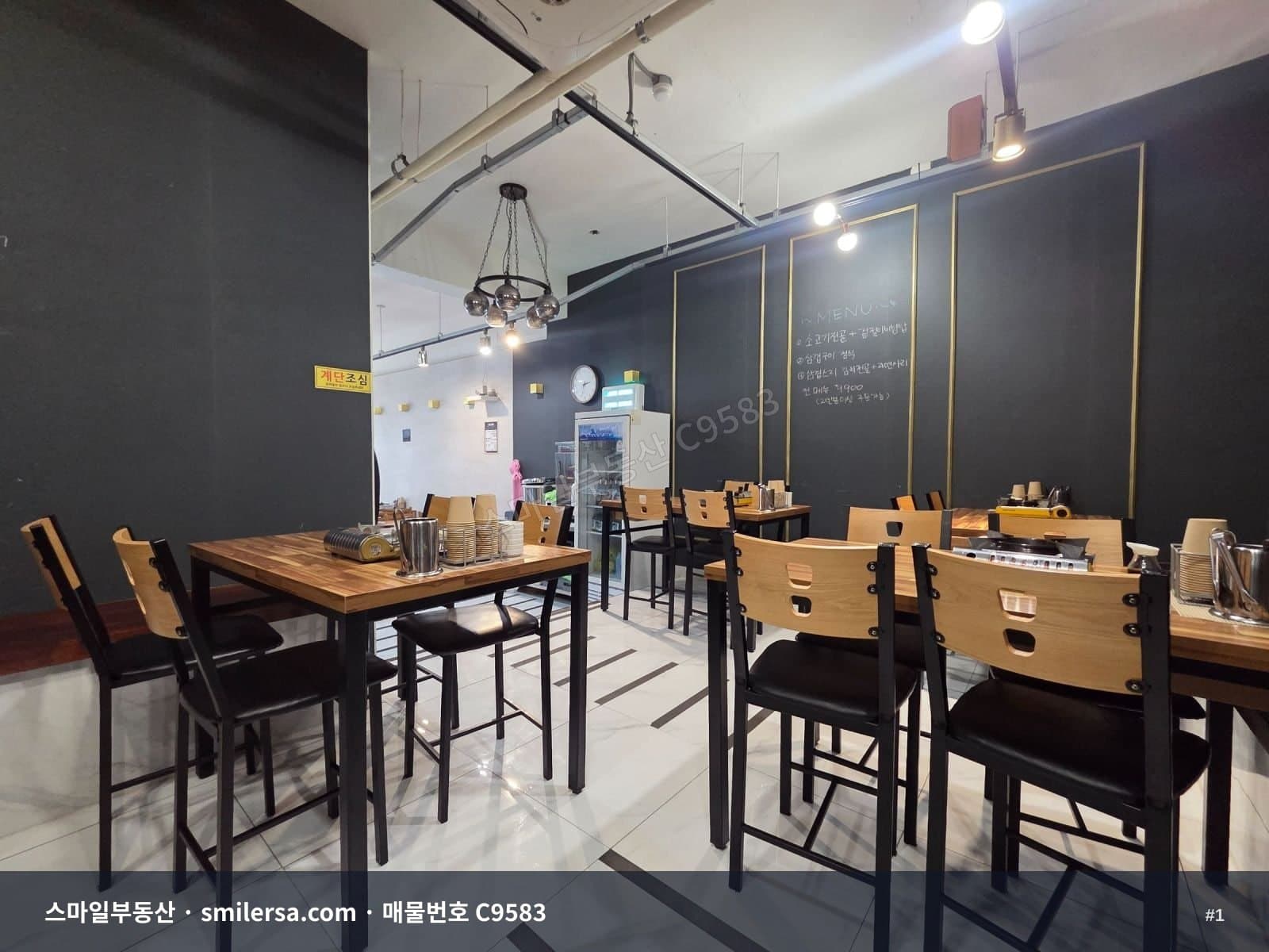 부산광역시 동구 초량동 상가 내부 사진 C9583