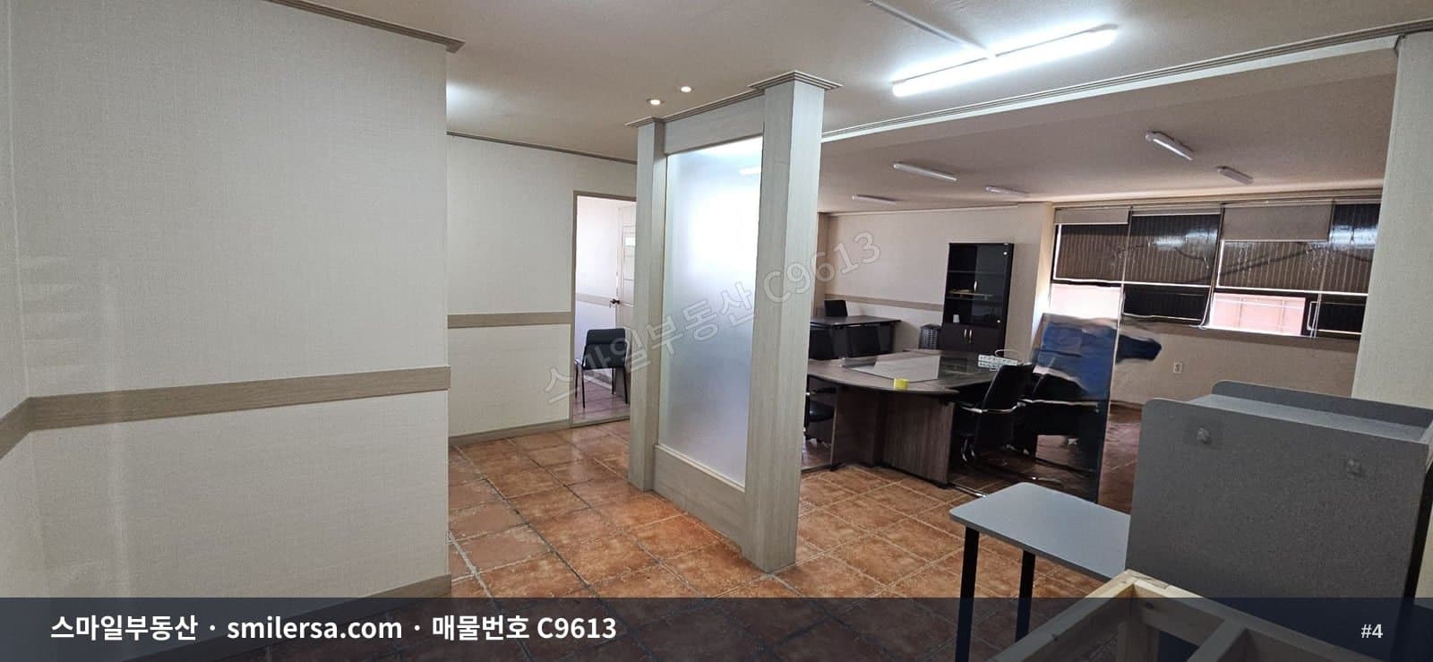 법원교차로 인근 거제동 소형 사무실, 가성비 좋은 29평 썸네일 4