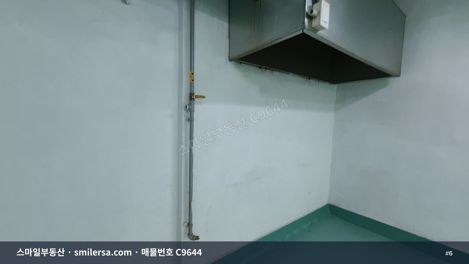 서면중학교 인근 깔끔한 지하 상가, 보증금 1천에 월 50만원 썸네일 6