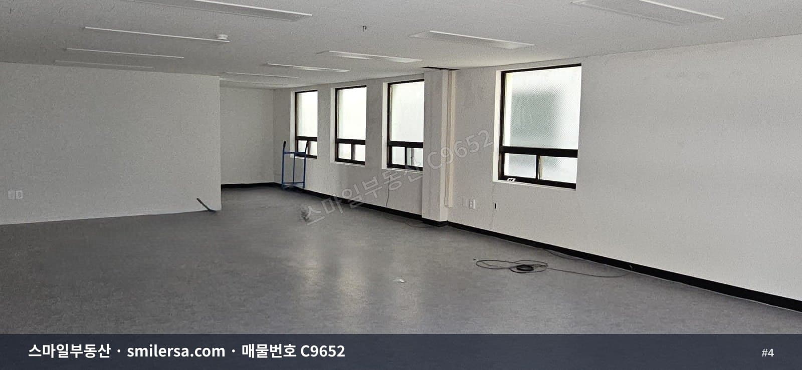 부산역 2번출구 인근 깔끔한 중소형 사무실 썸네일 4