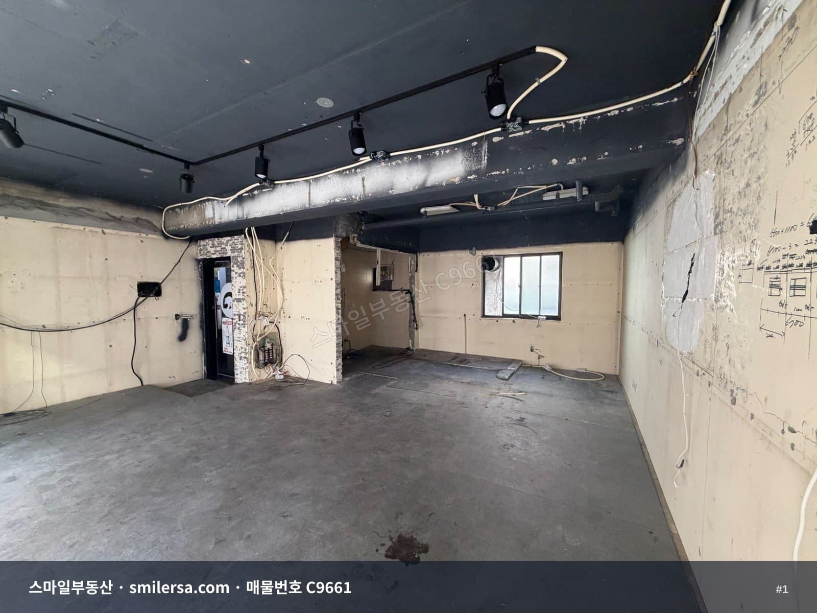 부산광역시 부산진구 부전동 상가 내부 사진 C9661