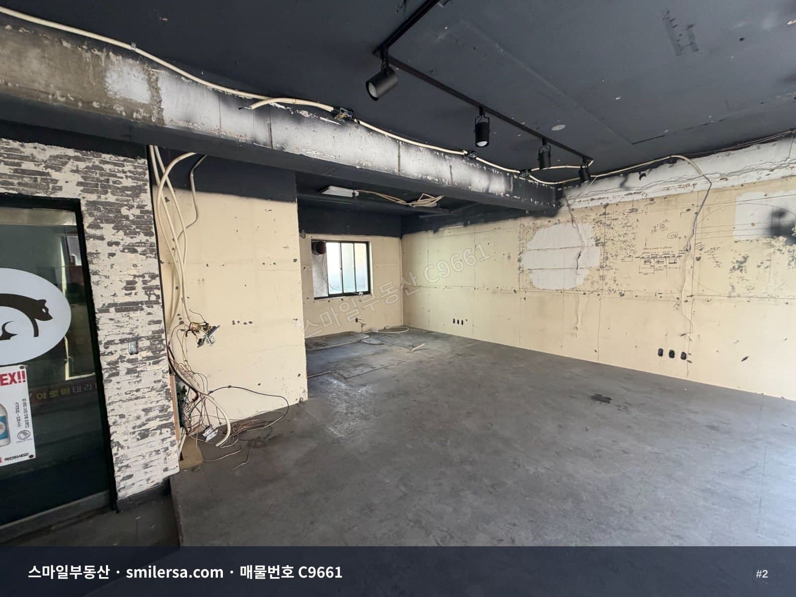 부전동 롯데 후문 2층 상가, 사무실로 좋은 15평대 매물 썸네일 2