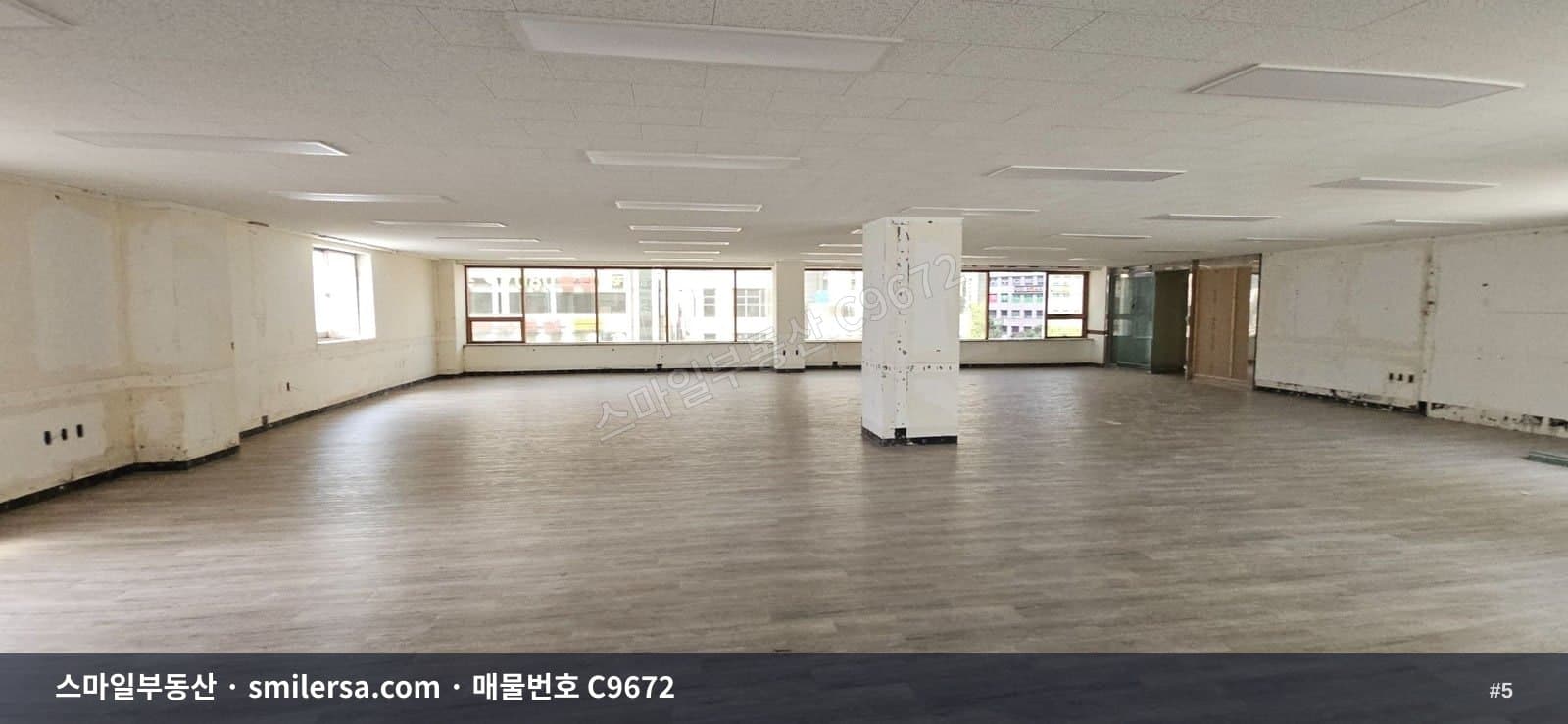 연산역 인근 대로변 88평 대형 의원·사무실 | 연제구 연산동 썸네일 5
