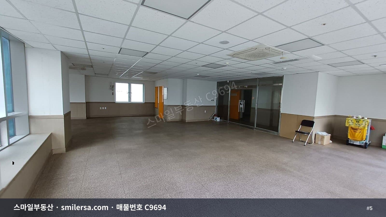 범내골역5번출구 인근 깔끔한 중형 사무실 C9694 썸네일 5
