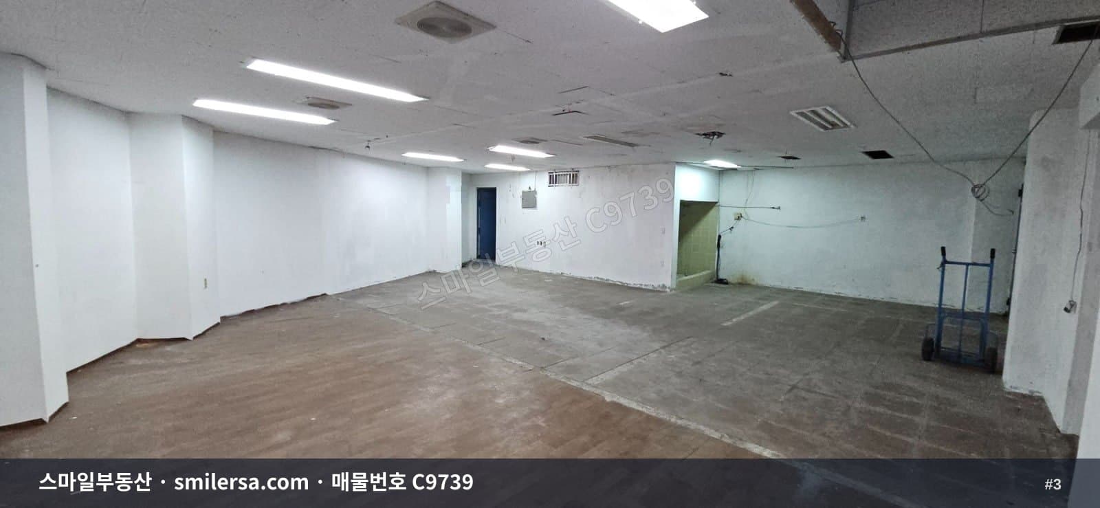 연산동 쌍미천로 도로변 지하1층, 음악 연습실·창고·사무실로 활용 가능한 32평 썸네일 3