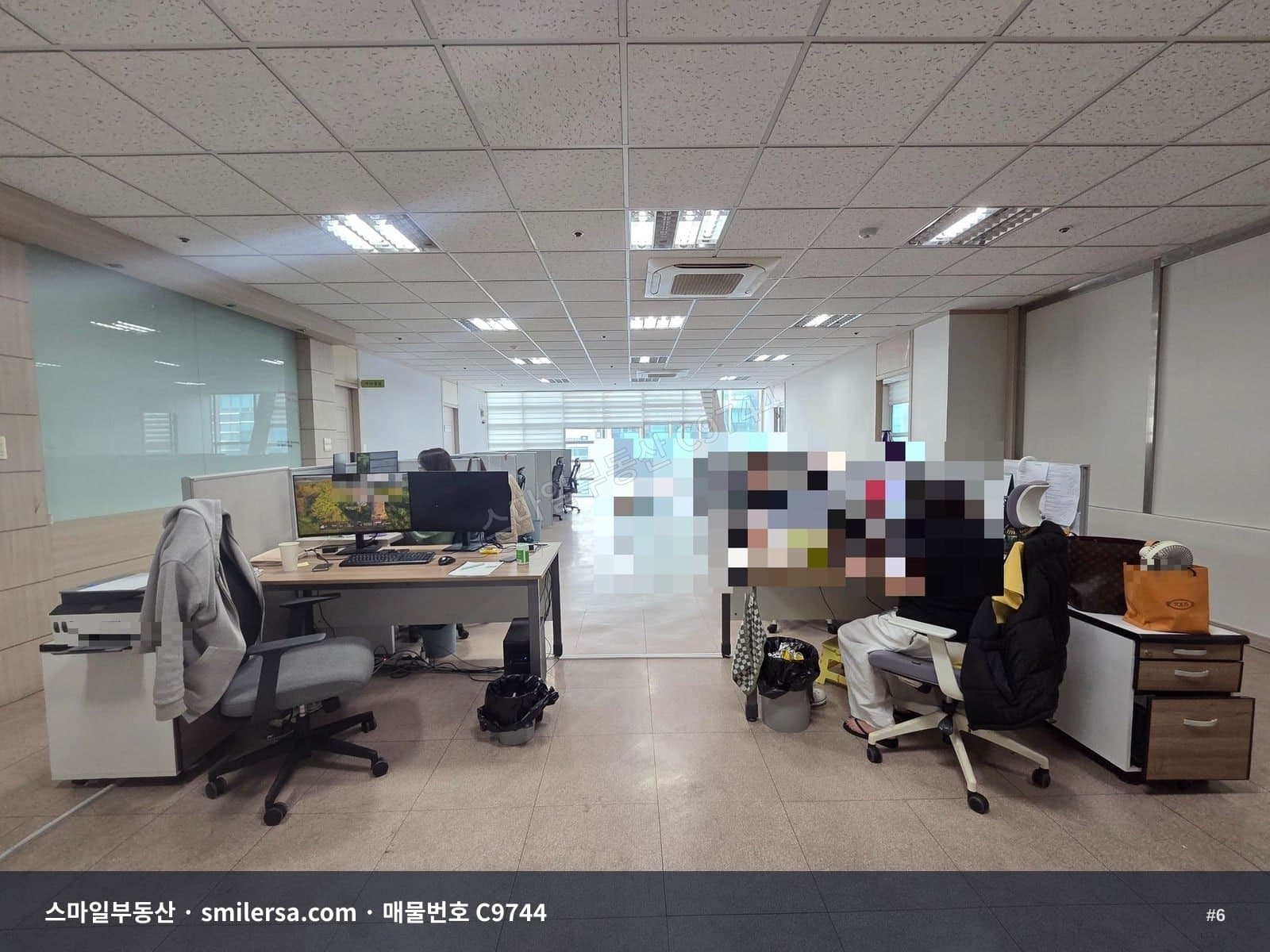 서면역 부전메디칼빌딩 8층 사무실 임대 - 70평대 남동향 썸네일 6