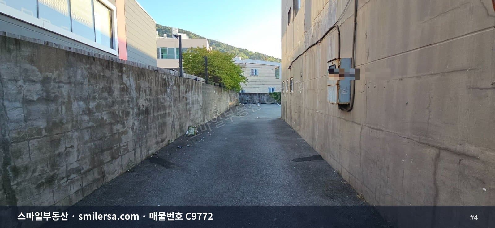 하단동 대로변 1·2층 대형상가, 주차 여유롭고 즉시입주 가능 썸네일 4