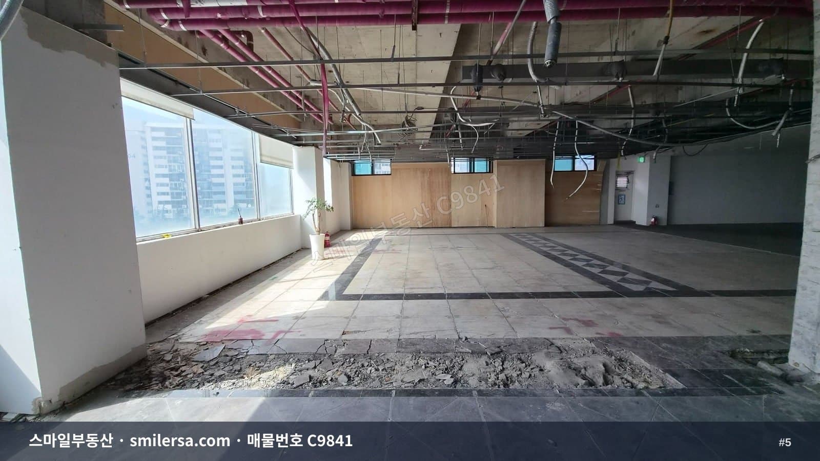 부산 사상구 모라동 주차 편리한 대형사무실 썸네일 5