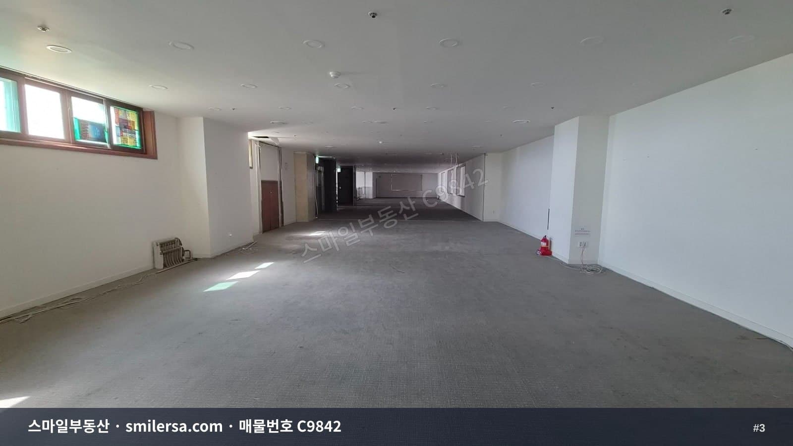 주차 편리한 대형사무실, 부산 사상구 모라동 상가 임대 썸네일 3
