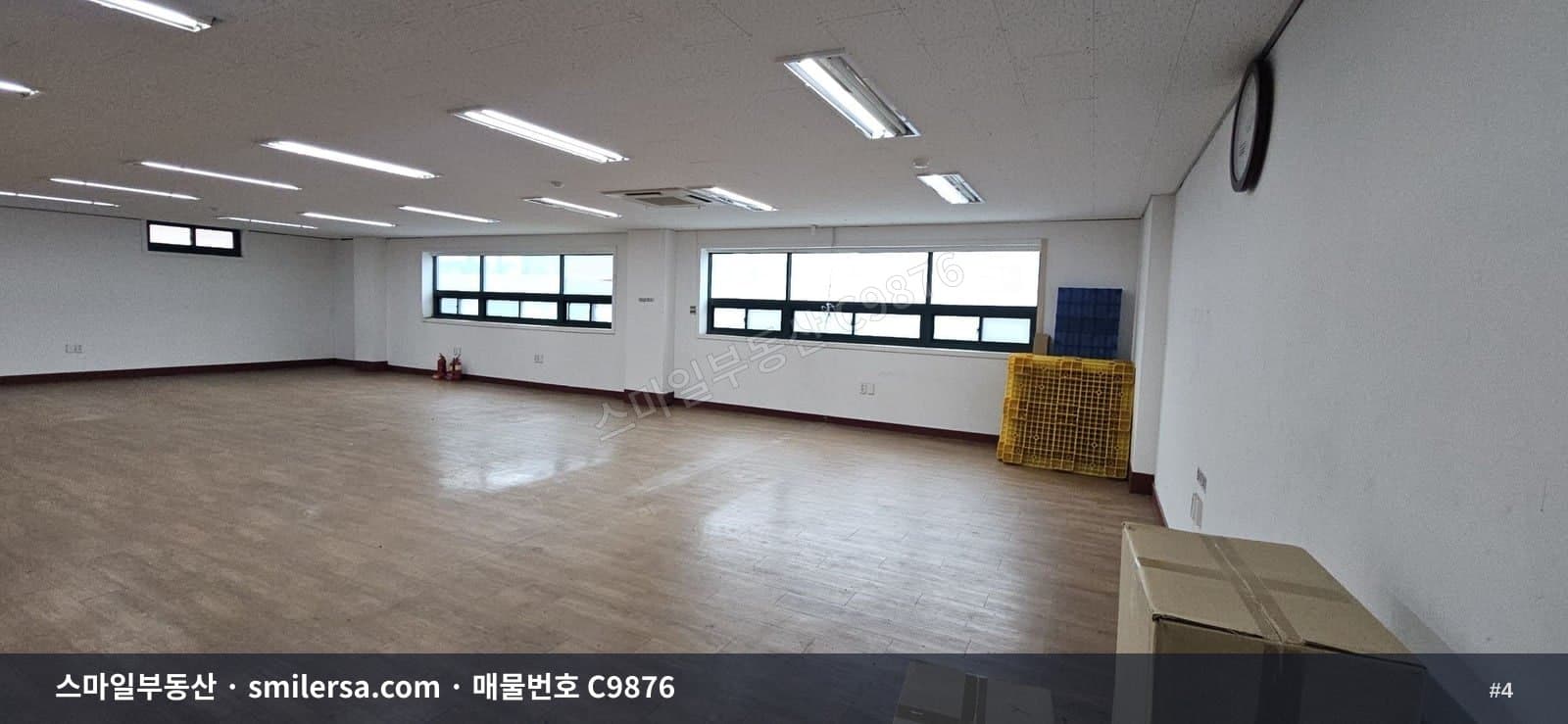 교대역 인근 넓고 깔끔한 가성비 좋은 사무실 썸네일 4