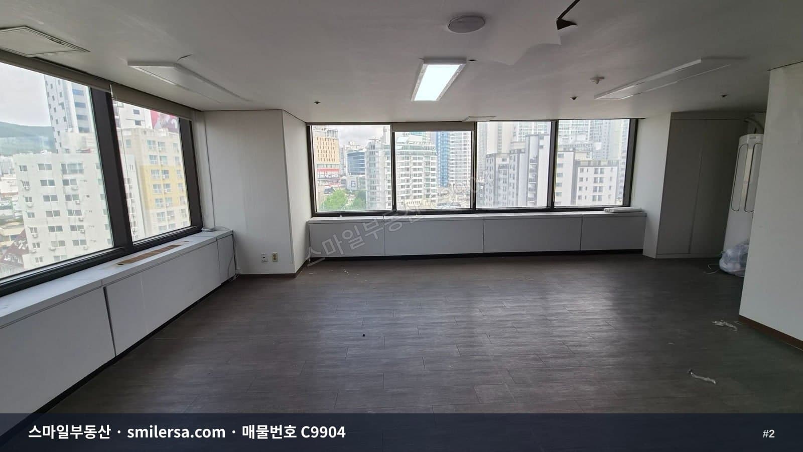 전포동 역세권 사무실, 즉시 입주 가능한 월세 매물 썸네일 2