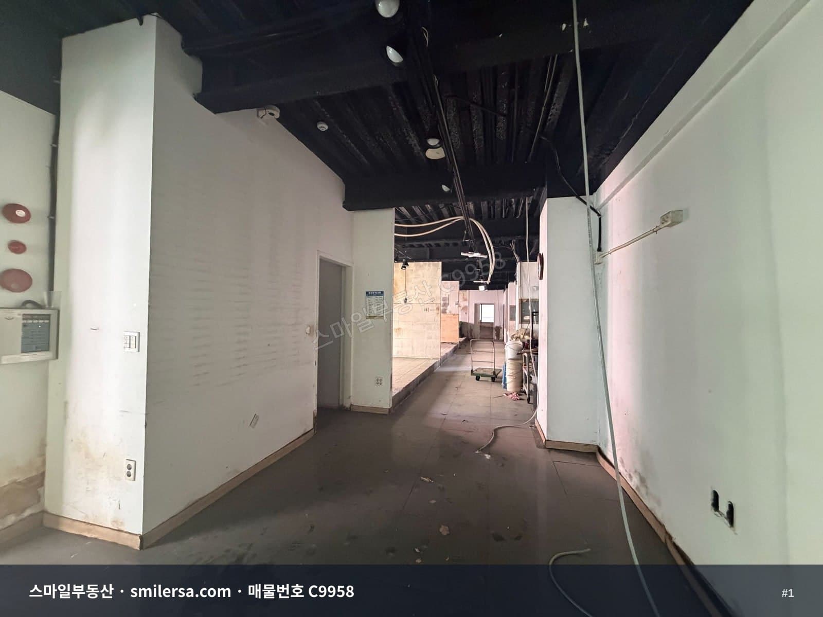 부전동 대로변 전면 좋은 2층 사무실 - 1