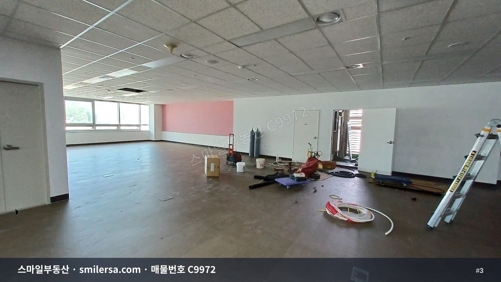 연산역 인근 깔끔한 중형사무실 임대 썸네일 3