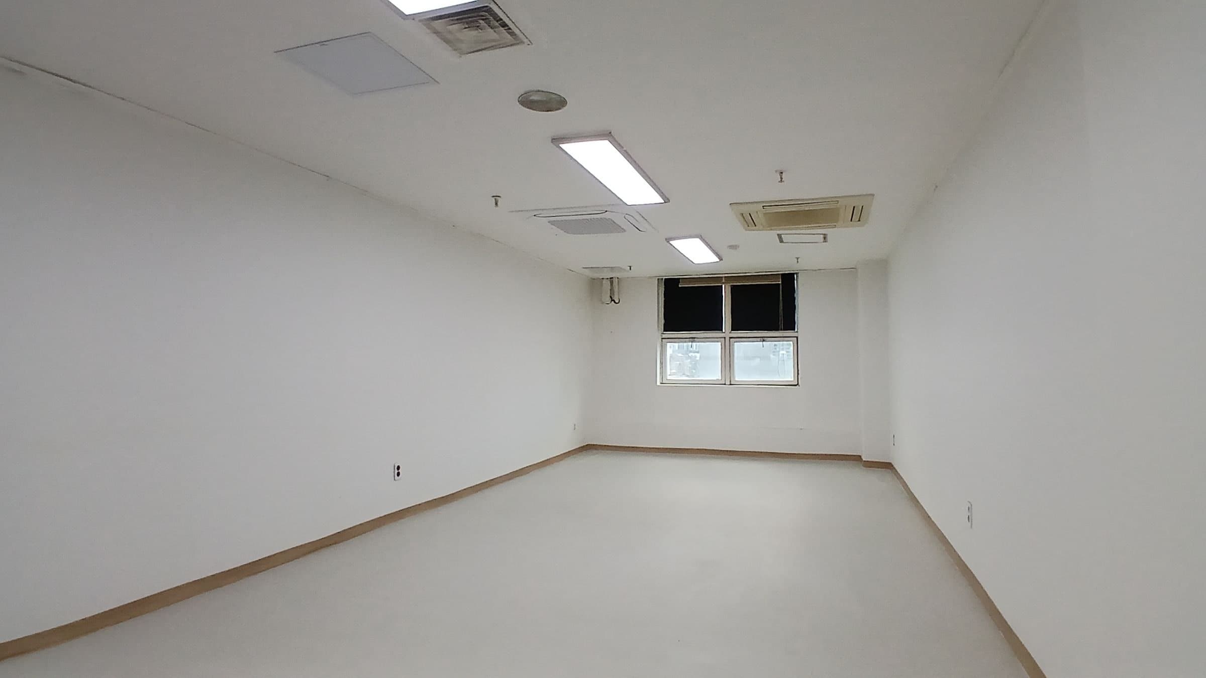 부산광역시 연제구 연산동 사무실 썸네일 3