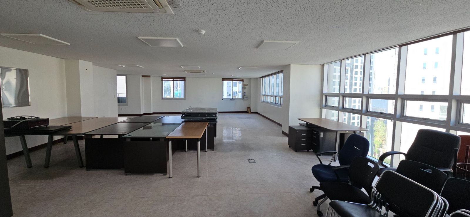 부산광역시 연제구 연산동 사무실 썸네일 3