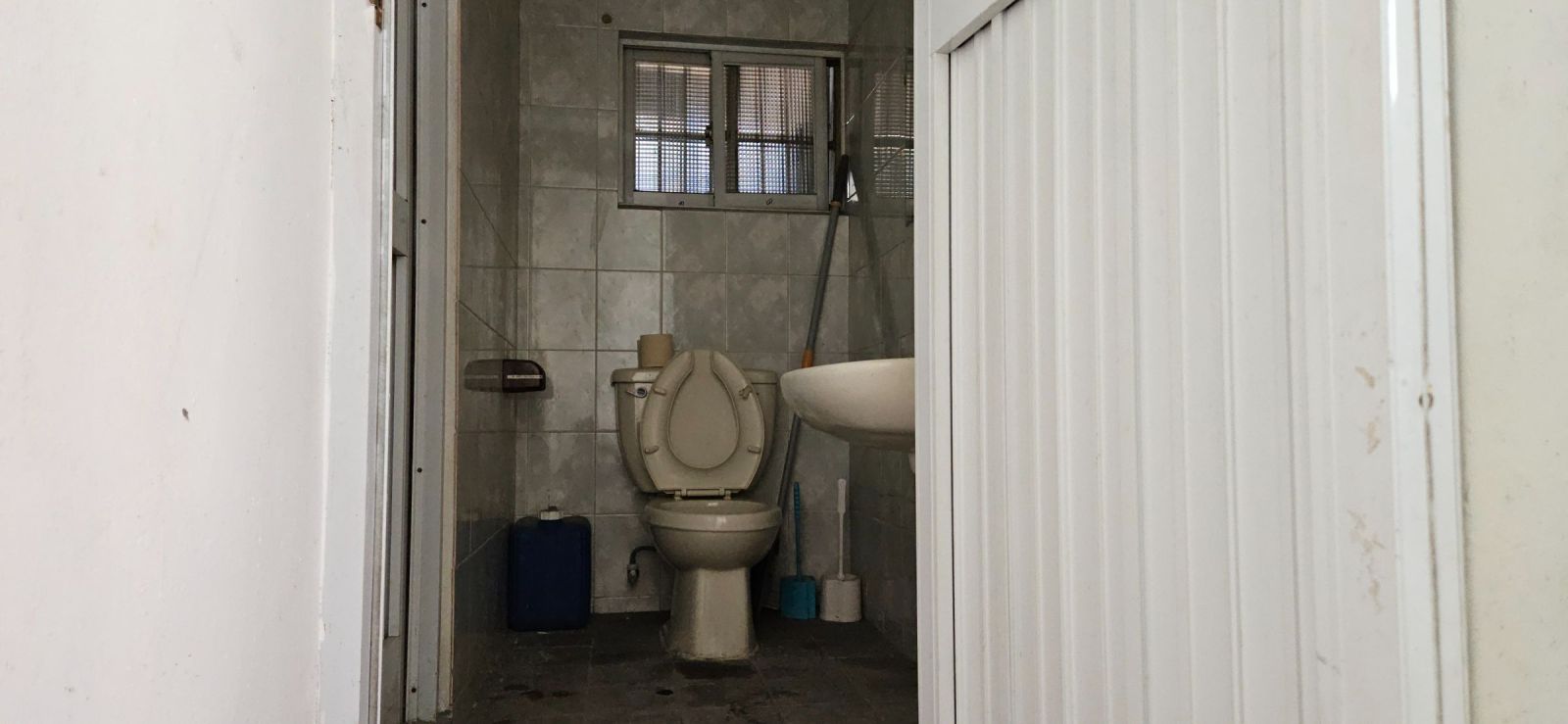 부산광역시 연제구 연산동 상가 썸네일 7