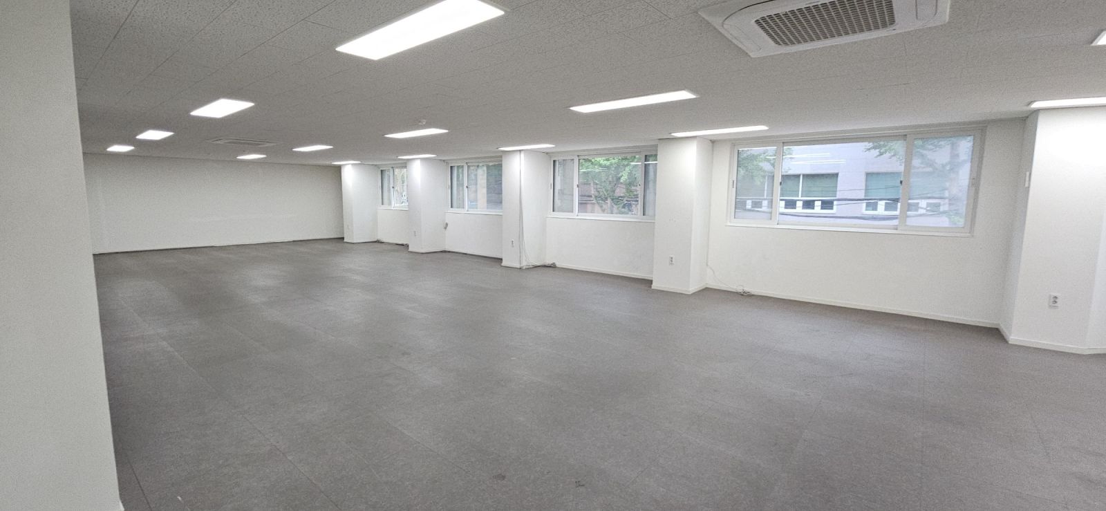 부산광역시 동구 초량동 사무실 - 1