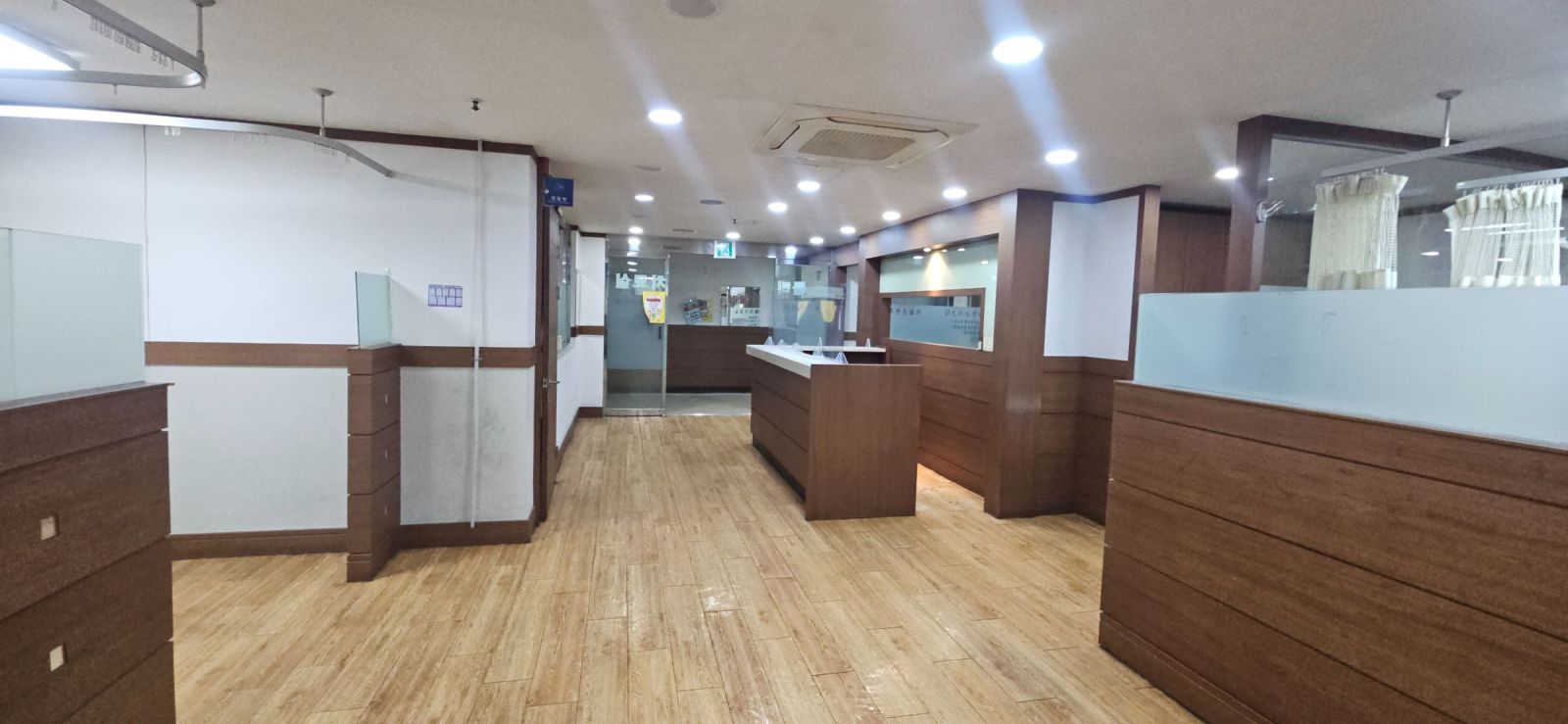 부산광역시 연제구 거제동 상가 - 1