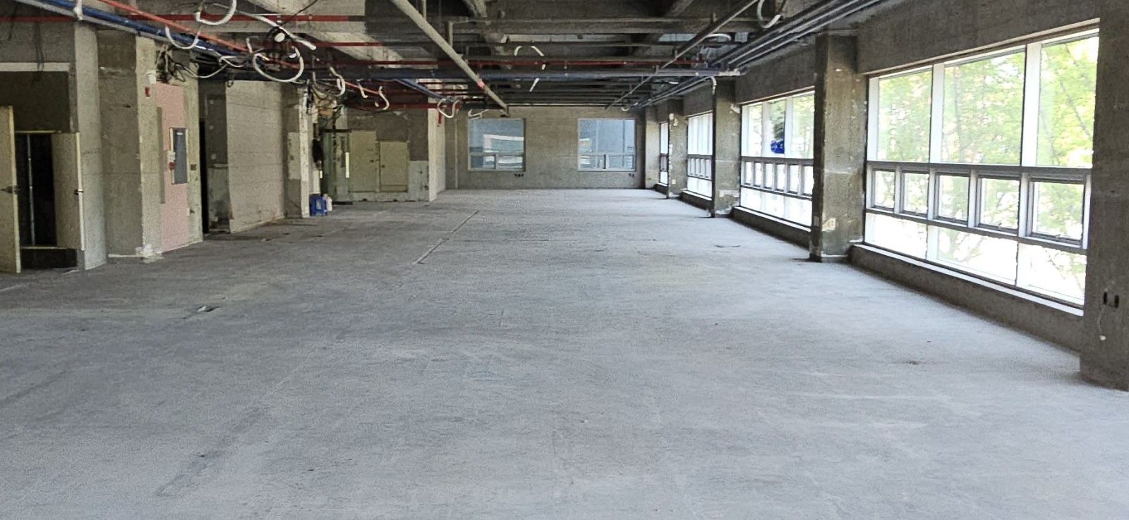 부산광역시 동래구 명륜동 상가 - 1